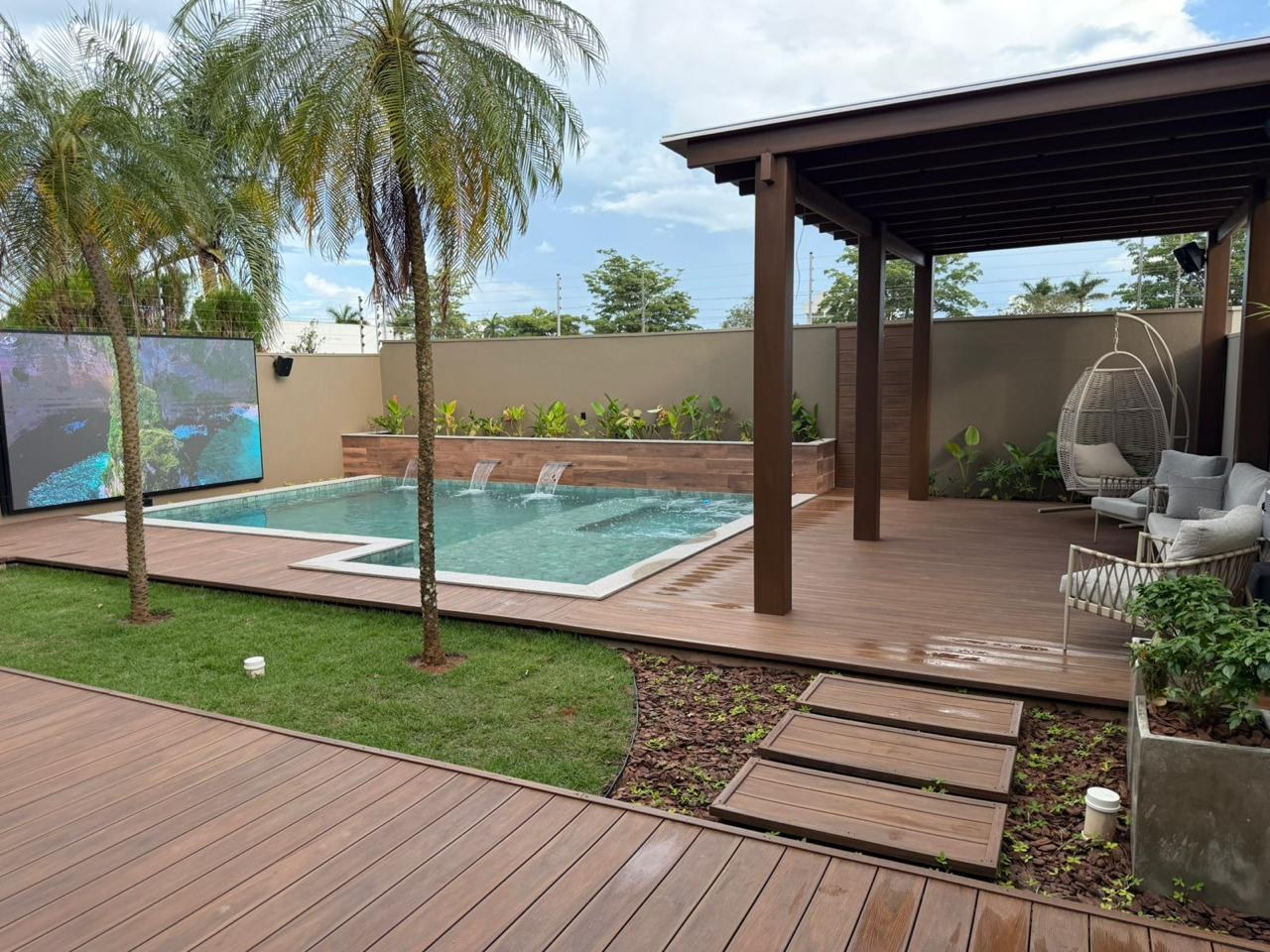 Projeto entregue pela Vitaly Piscinas — Piscina premium em área de lazer